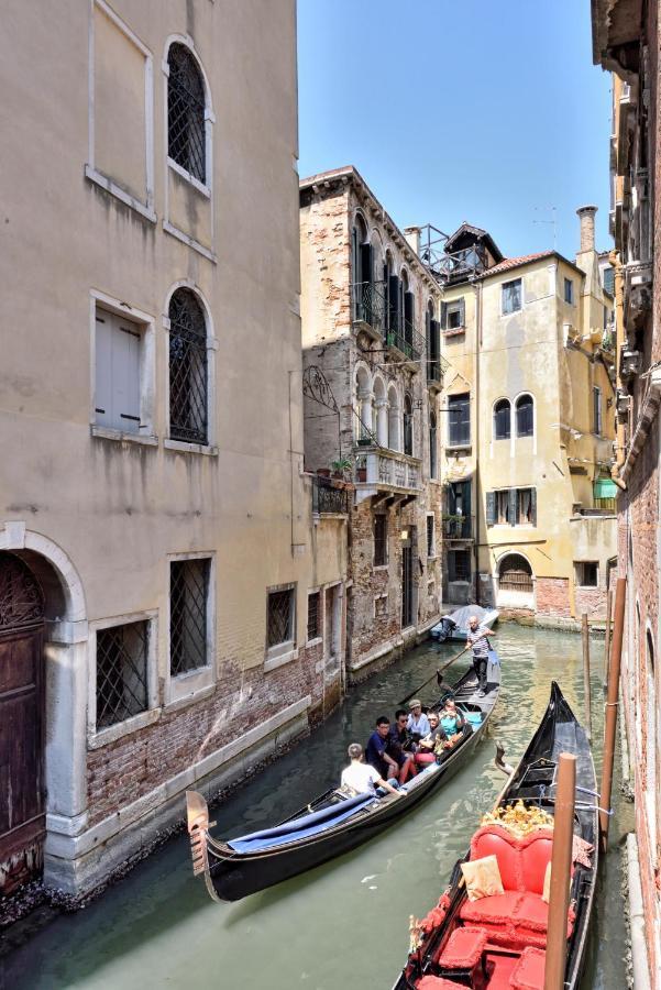 Flat With Canal View Near San Marco Venezia Esterno foto